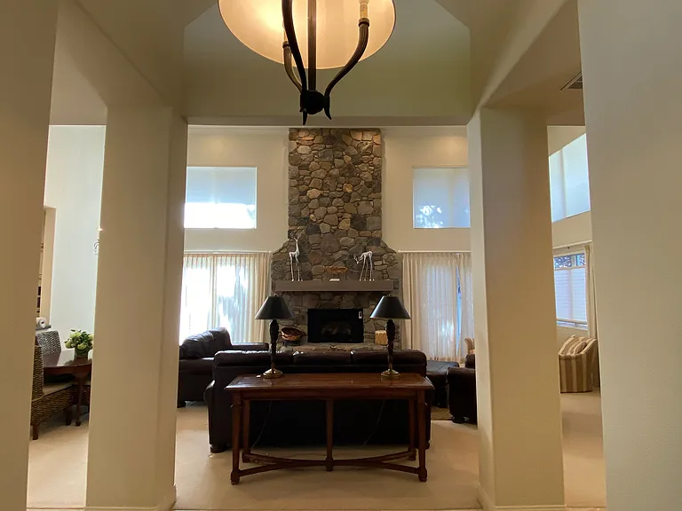5820 Strasbourg Ct — Photo 7