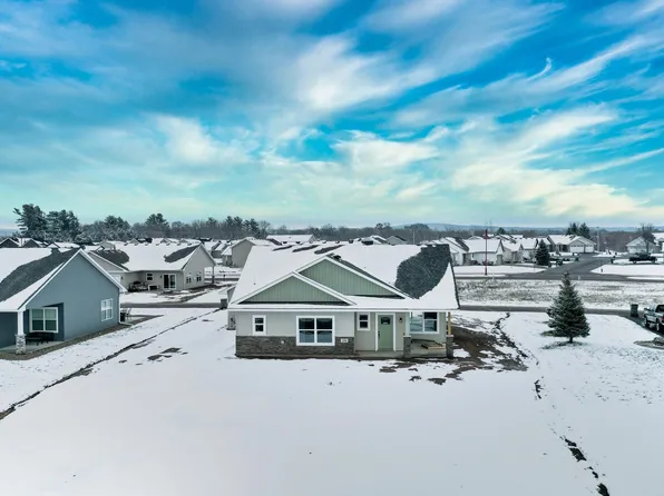 190 Spring St, Osceola, WI 54020