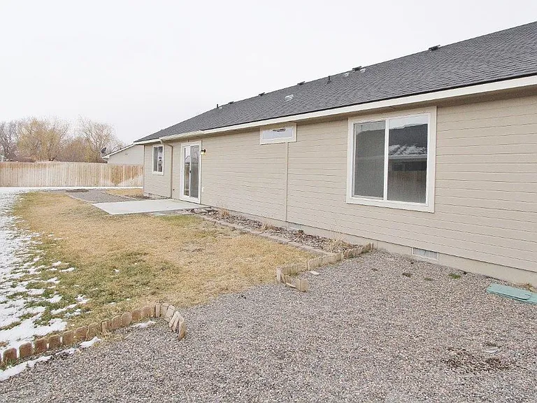 302 Rio Grande Ct — Photo 22