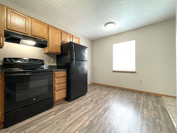 5th image of 720 Grant Ave