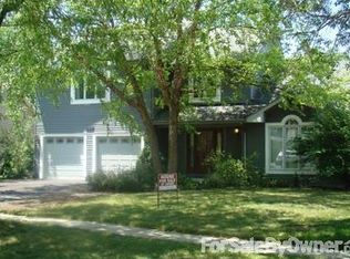 209 Buckingham Dr, Bartlett, IL 60103
