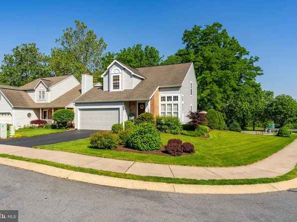 199 Brickyard Cir, Ephrata, PA 17522