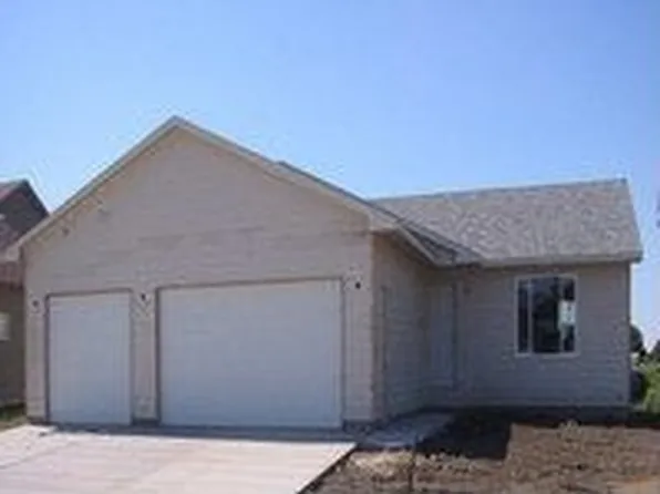 405 Tessa Ave, Hartford, SD 57033