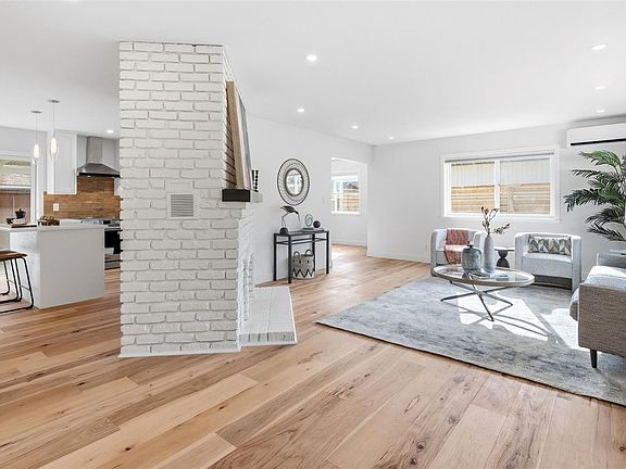 3rd image of 2558 Ferguson Rd #11