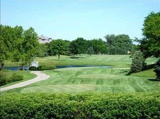 18510 Shadow Ridge Dr, Omaha, NE 68130