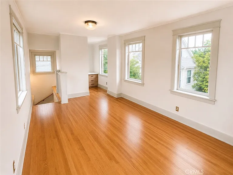 115 E Garfield Ave — Photo 13