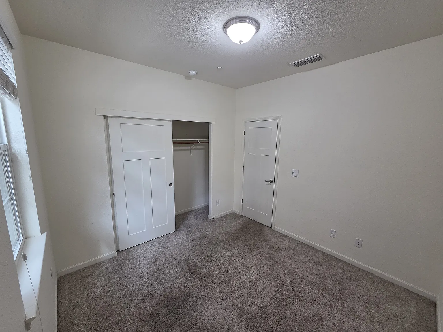 Honey Church Pl, Roseville — Photo 2
