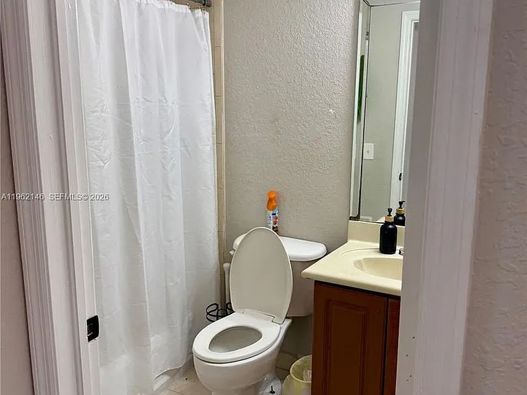 16811 NW 14th Ave #16811 — Photo 13