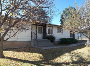 3235 Arizona Ave, Los Alamos, NM 87544
