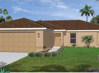 1013 Cedartree Ave, Lehigh Acres, FL 33971