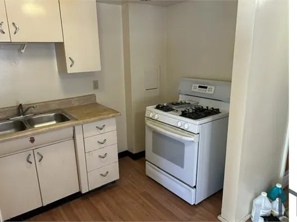 5224 Lee Rd APT 6, Maple Heights, OH 44137