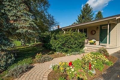 2nd image of 474 Iris Ln