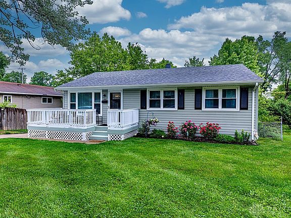 4th image of 286 Chamberlin Dr