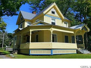 1 Park St, Union Springs, NY 13160