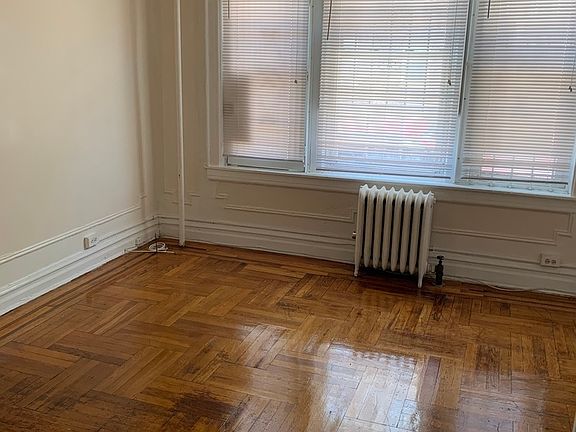 4th image of 45-37 47th St #1