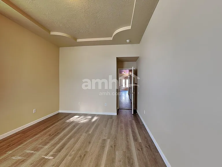 5100 W Ravenscroft St — Photo 15
