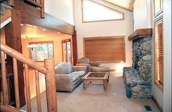 3rd image of 6947 Canyon Pines Cir