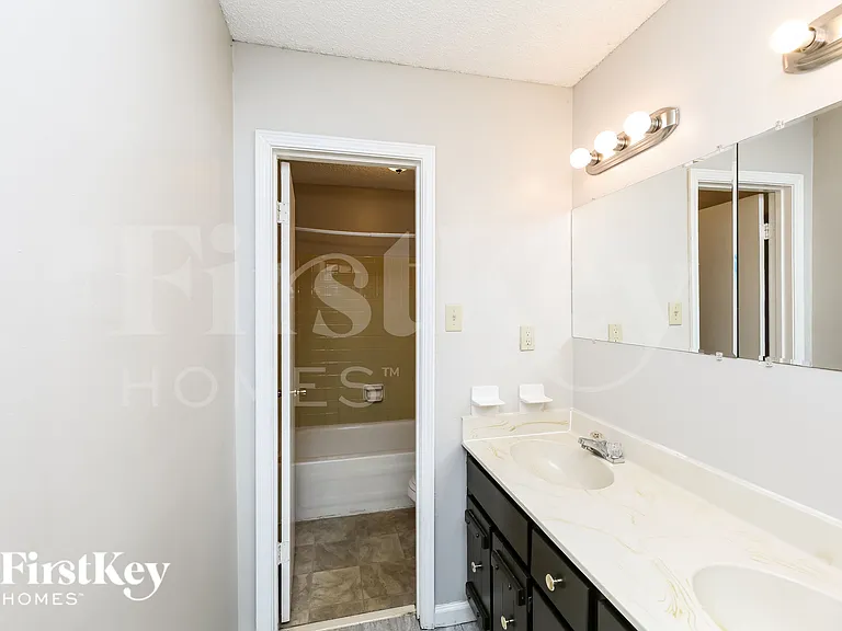 1451 Sandy Stone Ln — Photo 16