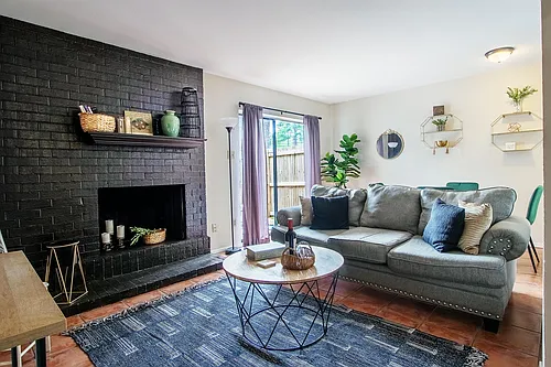 4 Serendipity Ln Photo 1