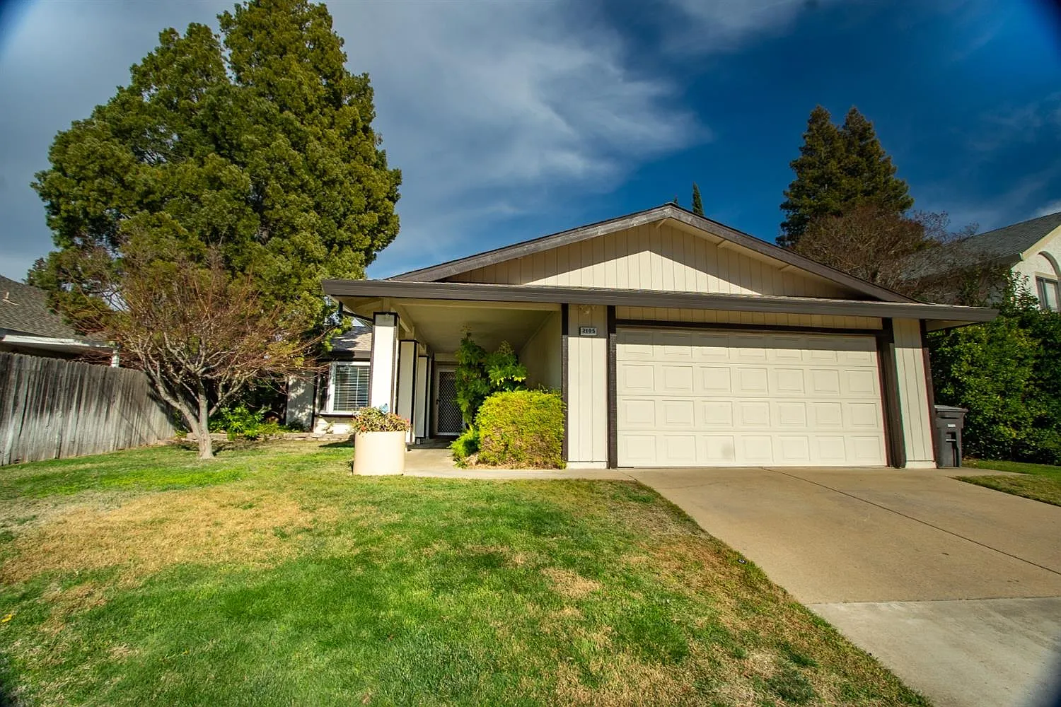 2105 Tiber River Dr photo 1