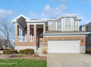 1238 Lake Shore Dr, Lisle, IL 60532