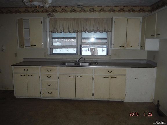 4th image of 1501 Sycamore St