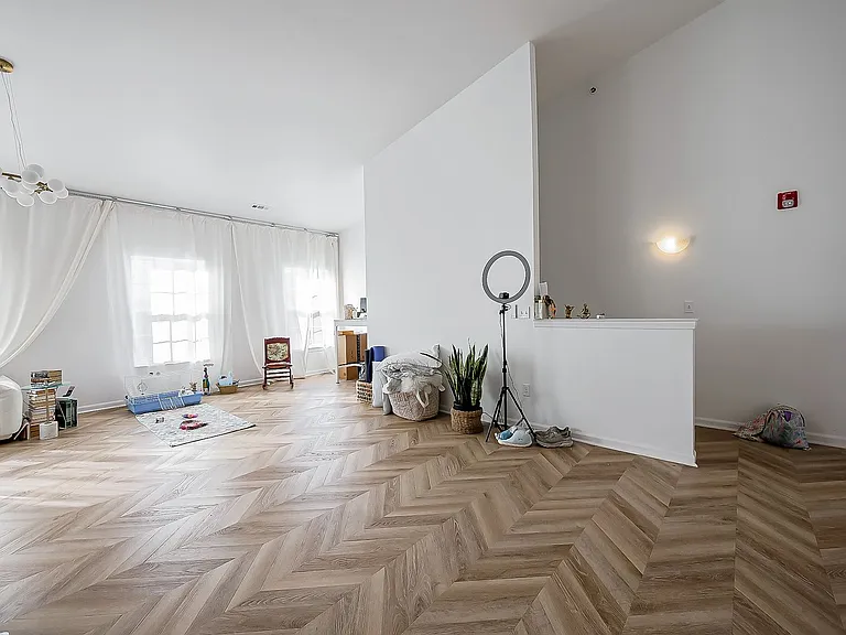 14520 Vauxhall Dr — Photo 6