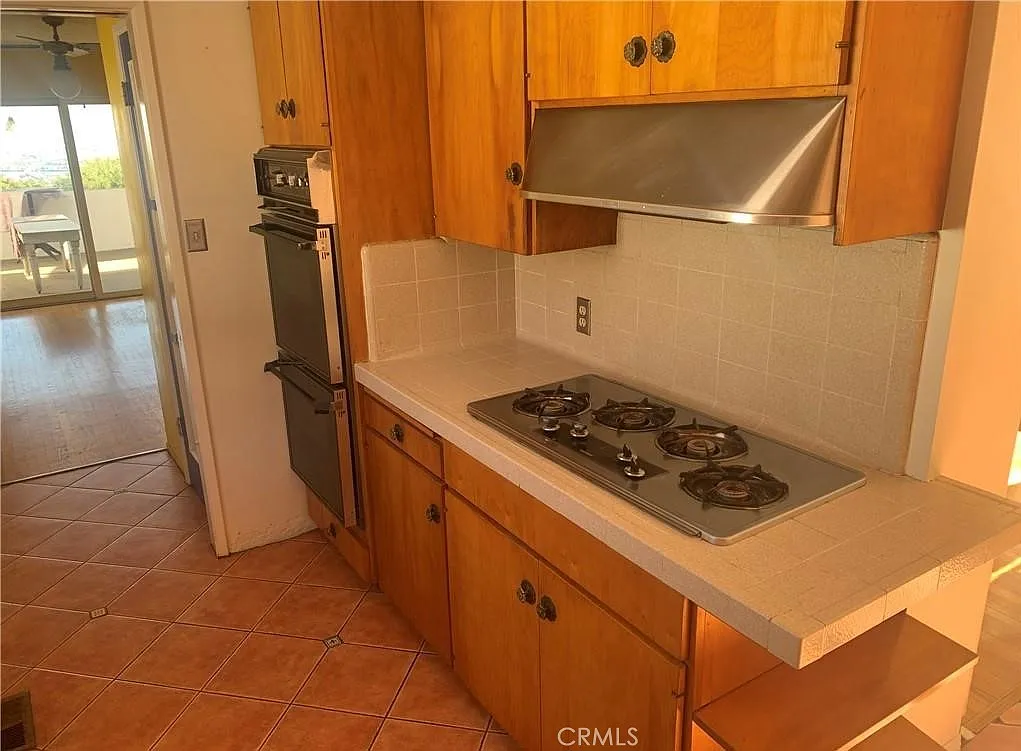 Building Photo - 4228 Miraleste Dr