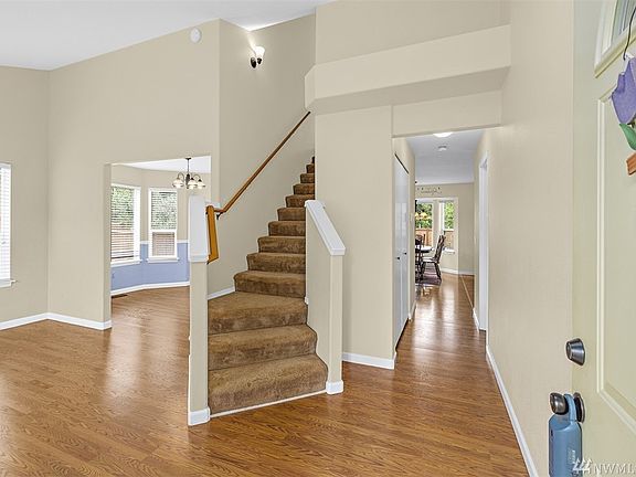 5th image of 21824 116th St E