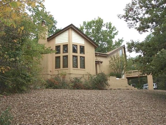 2nd image of 1034 Country Club Dr