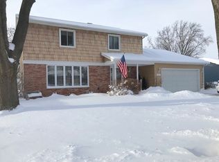 321 Conover Dr, Green Bay, WI 54303