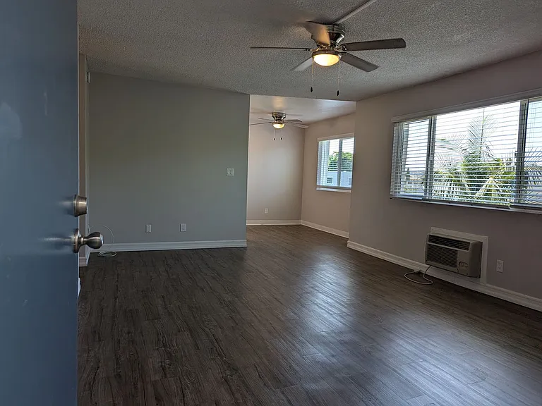 La Privada Valle Poway — Photo 21