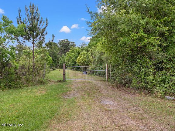 3rd image of 9809 NURSERY Boulevard