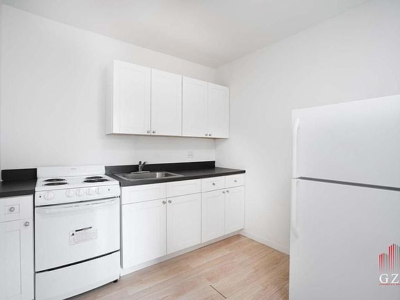 5th image of 1674 Park Ave APT 2B