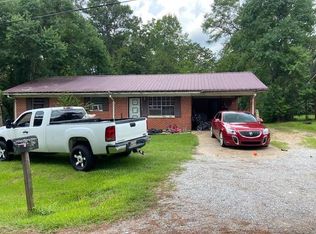 1517 E Fairview Dr, Waynesboro, MS 39367
