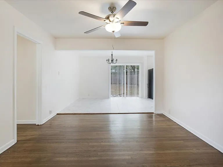1924 Jones Cir — Photo 23