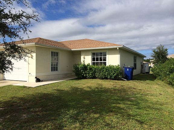 2nd image of 4543 Golfview Blvd