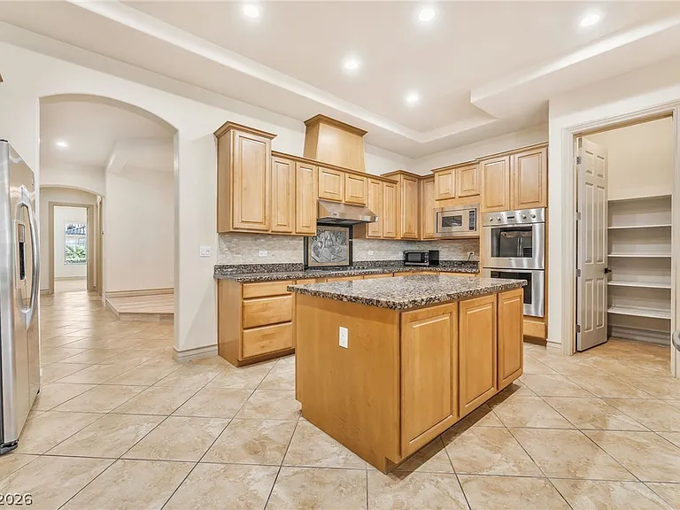 3694 Cameron Paul Ct — Photo 8