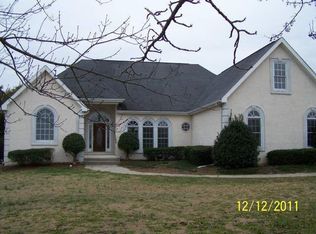 700 Fischer Rd, Sharpsburg, GA 30277