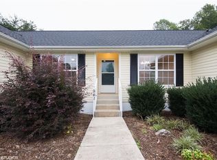 941 Hamlet Rd, Reidsville, NC 27320