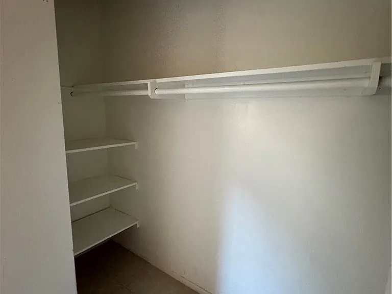 921 Carob Way — Photo 18