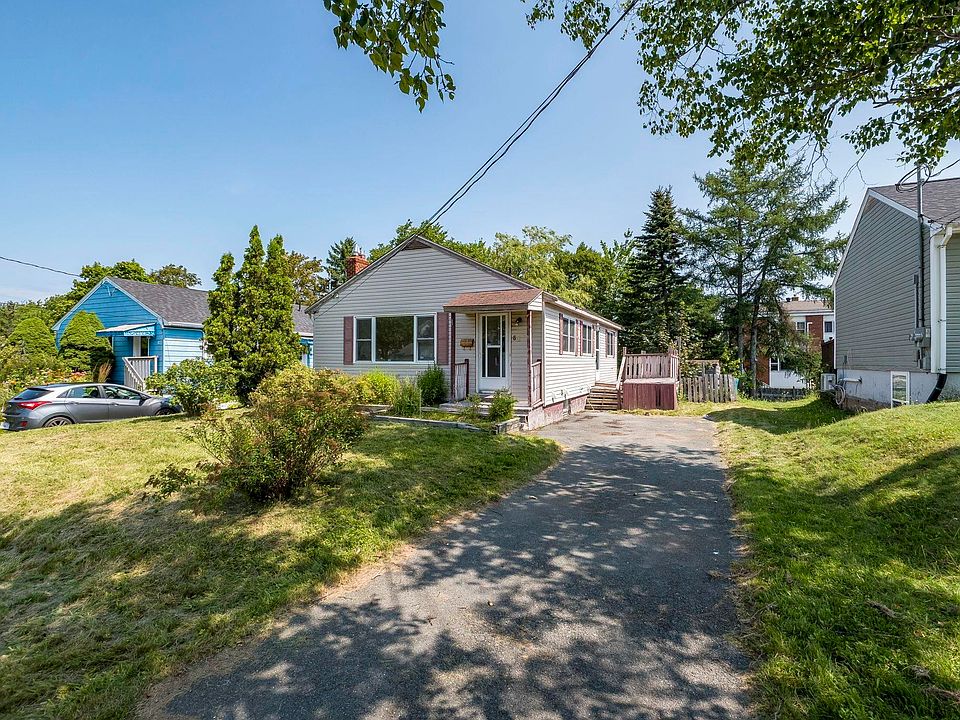 1st image of 60 Thornhill Dr