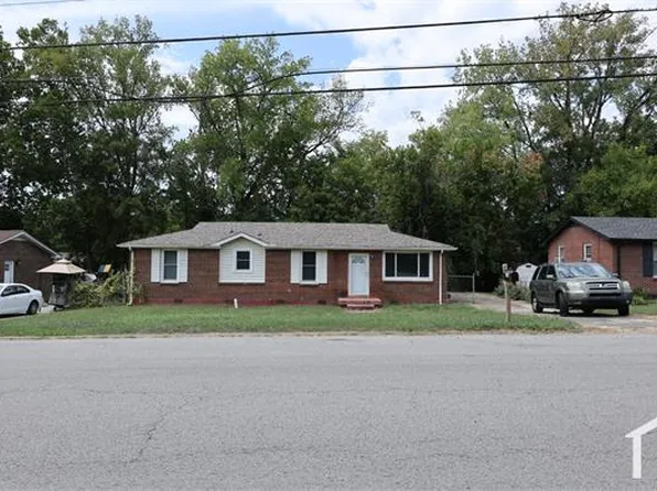 668 Rowan Dr, Nashville, TN 37207