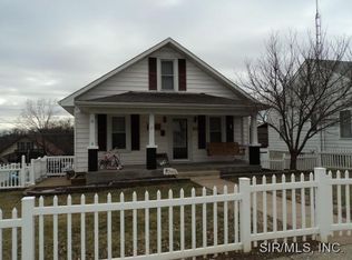 22 Lincoln Blvd, Chester, IL 62233