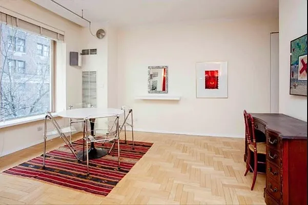 Rented by Reuveni LLC | media 21