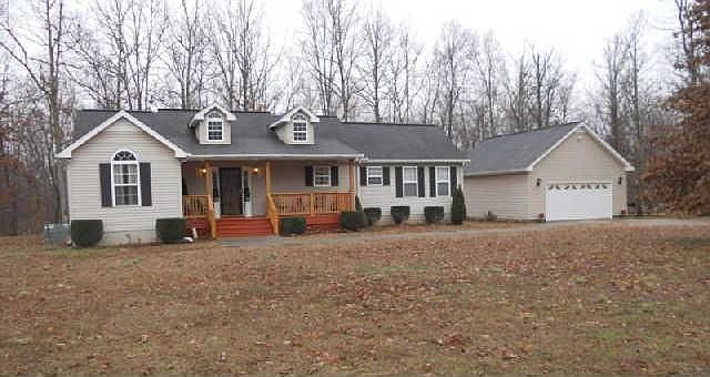 1st image of 853 Matthew Ct