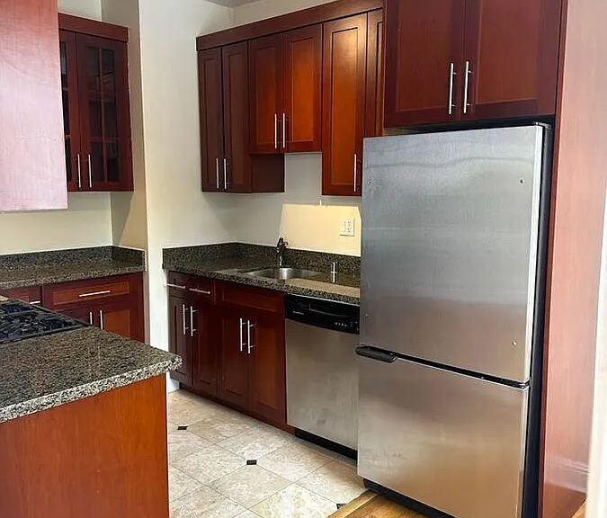 3155 Broderick St #103 — Photo 7