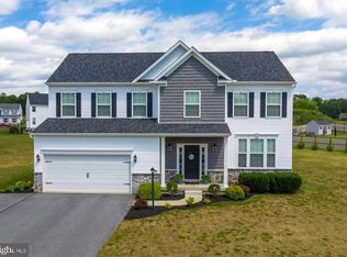 3481 Fox Pointe Ln, York, PA 17404