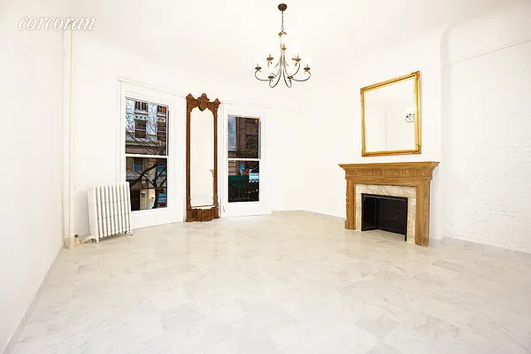 Rented by Corcoran | media 23