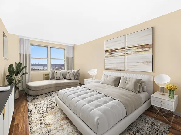 5700 Arlington Avenue image 2 of 23